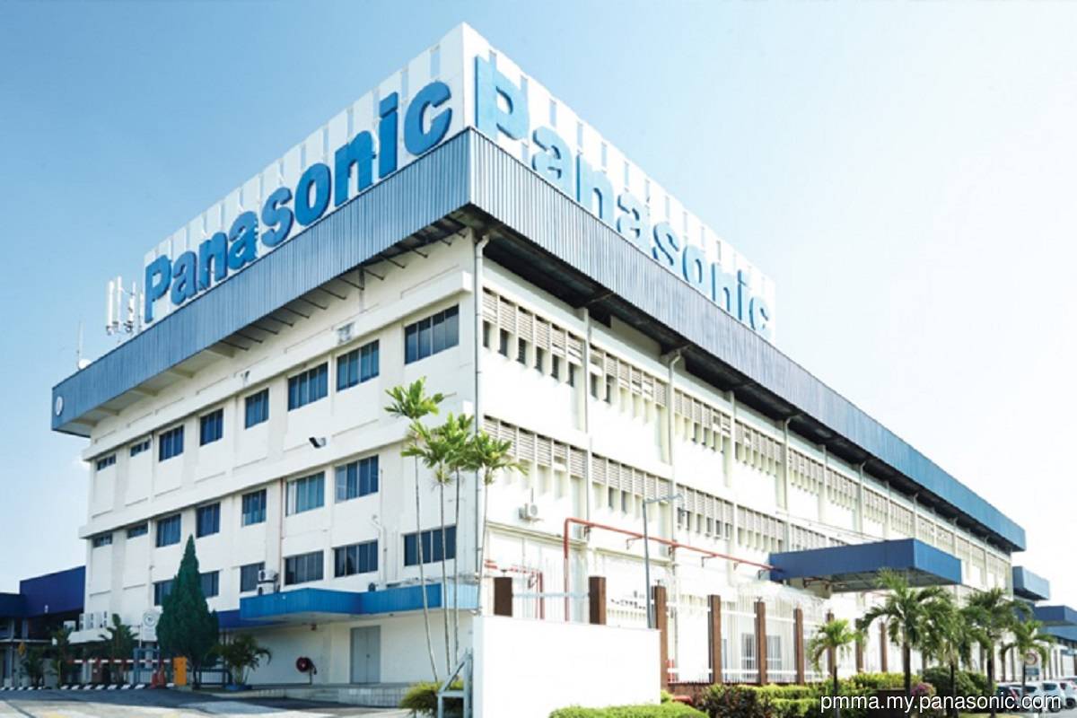 Panasonic's 2Q earnings tumble as manufacturing activities hit by lockdown restrictions; 15 sen dividend declared